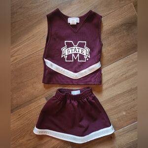 Size 4t girl cheer outfit. Euc